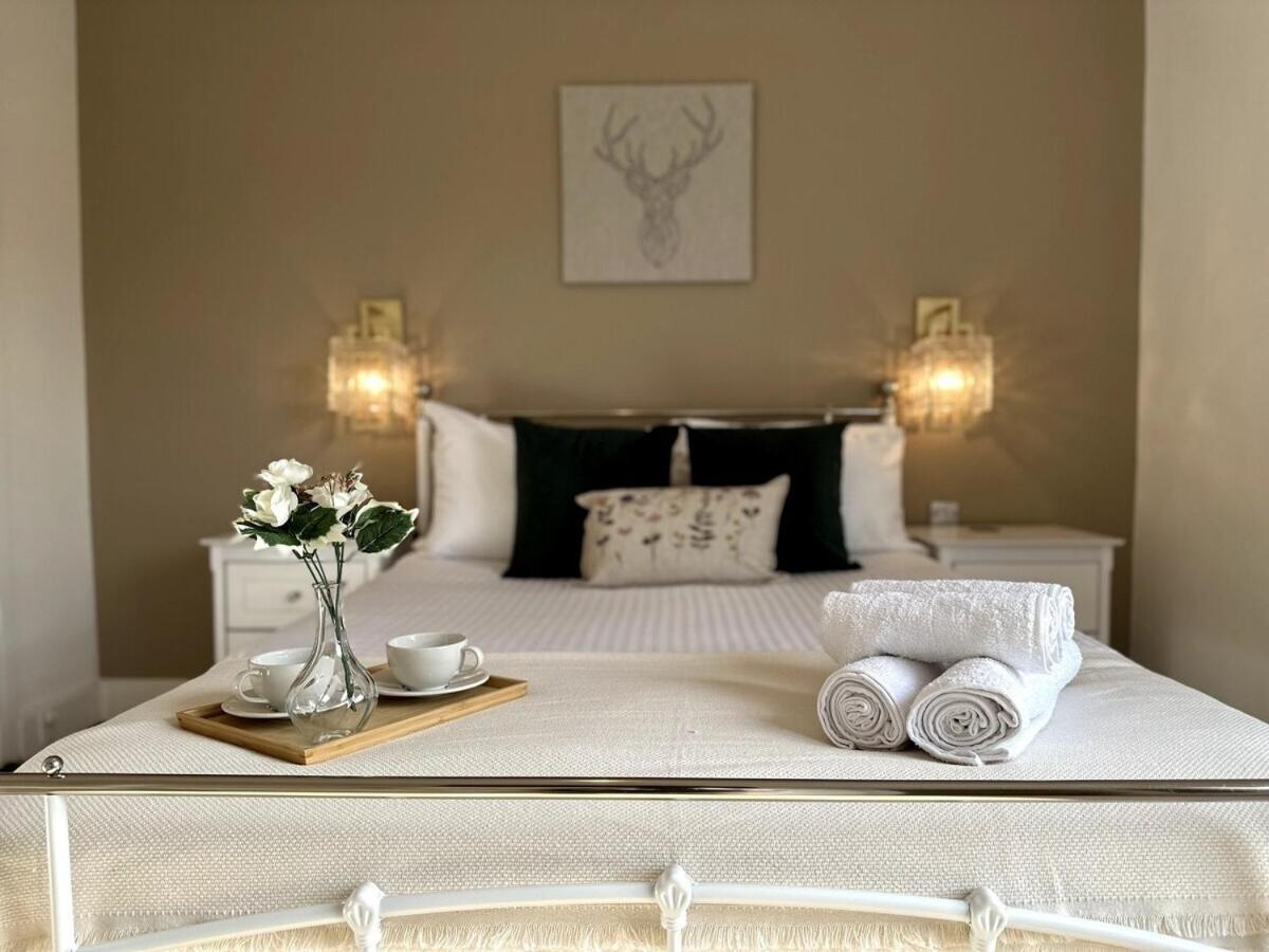Deluxe Stays @ Libra Spaces Kingston upon Hull Room photo